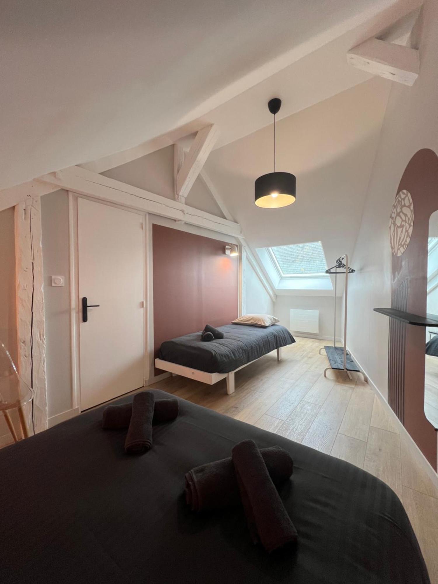 Appartement Spacieux Et Lumineux Proche Du Centre Historique Dol-de-Bretagne Extérieur photo